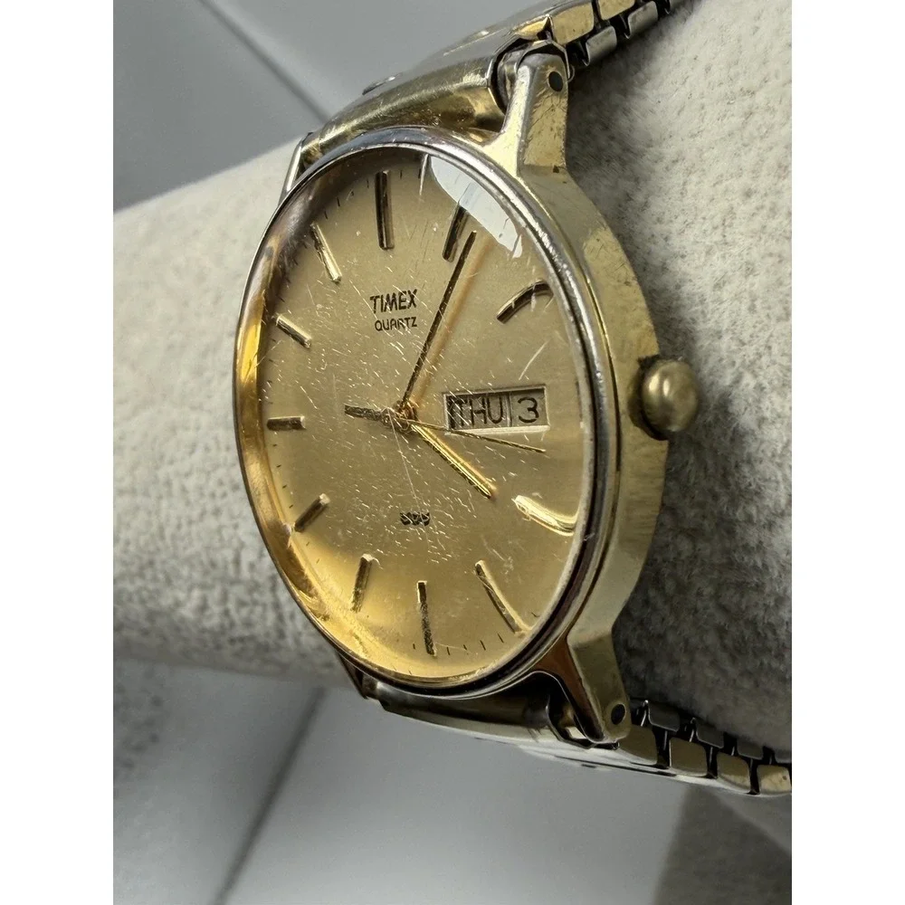 Timex Vintage Mens Watch New Battery‎ 1993 32MM 6.25